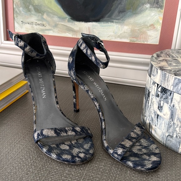 $500 STUART WEITZMAN Nudistsong 4" Ankle-Wrap Sandal NAVY GALAXY DENIM SIZE 8 - Picture 1 of 5